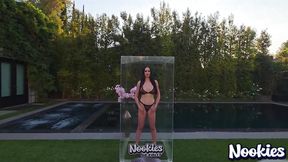 Robot babe Violet Voss takes on big dick