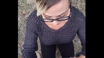 Littleangel84 - Retour sur une aire d'_autoroute pour prendre une faciale - S01E03