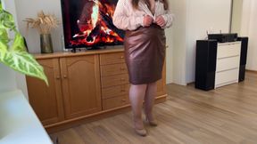 My Horny Stepmom's Tight Leather Skirt and Pantyhose