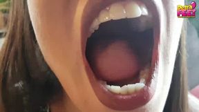 Petra Her beauty smoking face on cam