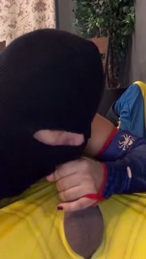 Wolverine deep in spider Woman’s pussy (pt2)