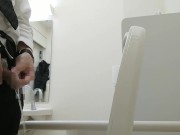 塩顔会社員のおしっこ