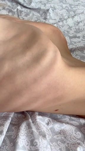 Blonde Ribs Fetish Collarbone Skinny Stomach Vacuum Bones Show
