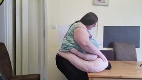 Belly weigh in side on