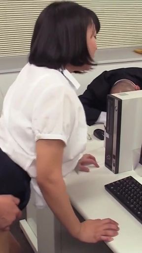 Mature Women Get Fucked By Drowning In Young Men's Dicks 4   Clip 3