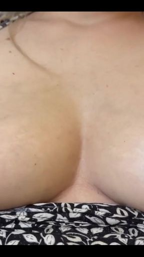 Pregnant Jiggly Tits Ready for Titty Fucking