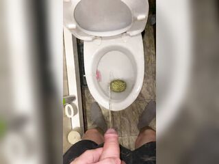 Morning urinate from uncut rod in slow motion view from eyes