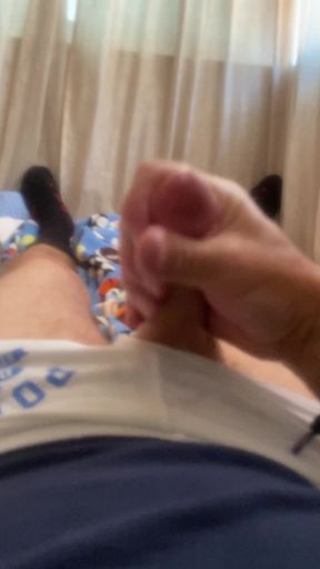 Jockdad87 Uses His Sex Toys to Shoot a Hot Load