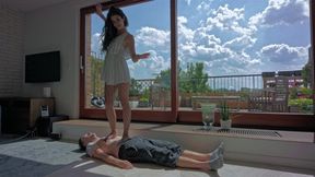 Lisa From Ukraine - Some Carpets Flying Clouds - HD 2560x1440