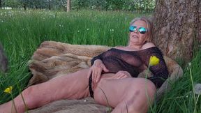 Granny Is Getting off While Masturbating Outside and Screaming!