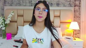 Daisy Akerman Private Show