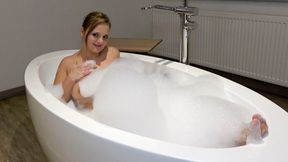 Neighbor fucks me BRAZENLY in my bathtub