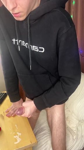 Hand Grip Makes 18yo Squirt Ropes Fast Alone