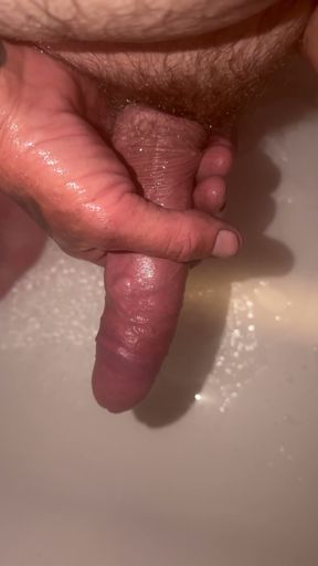 Slowmos precum then explosion.