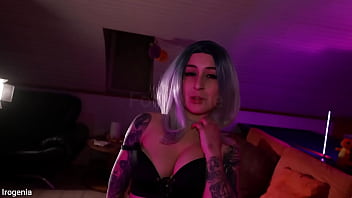 Viens d&eacute_couvrir mon univers D&eacute_j&agrave_   de 1000 photos et vid&eacute_os incluses ...