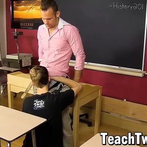 Handsome teacher Tucker McKline ass fucks twink Hunter Starr