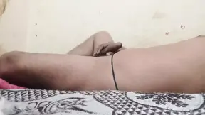 Pujari of pussy shaking the land and releasing semen sexy videochoot ka pujaaree laind laind ko hilaakar veery ko nikaal seksee.