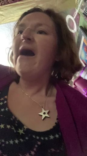 Cum face of a hot, sweaty, MILF!   Clip 1