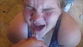 Sadee get dick sucked and give huge facial