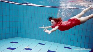 Avenna Babe Underwater