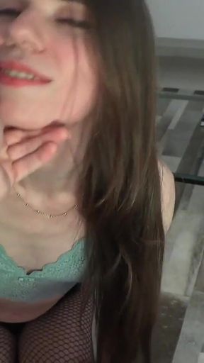 Anna Is Serving Big Cock