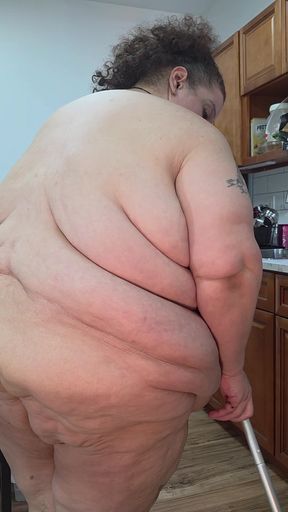 Nude Housecleaning Pt 2