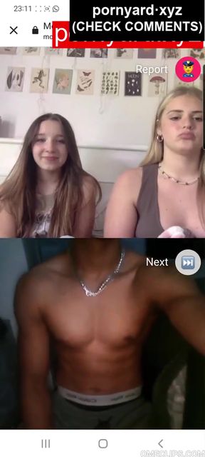 Amateur girl shows off her reactions on webcam