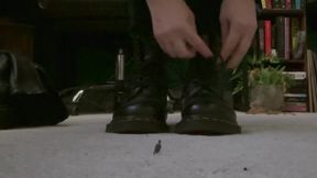 Shrunken husband must live for eternity in mommas huge boots