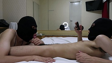 afeminado chupando macho dotado / femboy / fetish