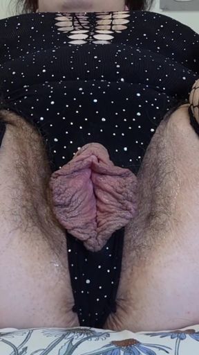 Thick Babe In Fishnets Pounds Her Hairy Pussy Hard With Dildos - Close Up Dripping Orgasm   Clip 1