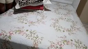 Empregada Teve Que Dividir a Cama Com Patrao Devido Reforma De Sua Casa!