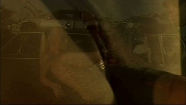 Sexy milf gives handjob and gets fucked in a car