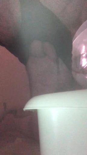 Captivating moment from &quot;Laundry Day 5&quot;