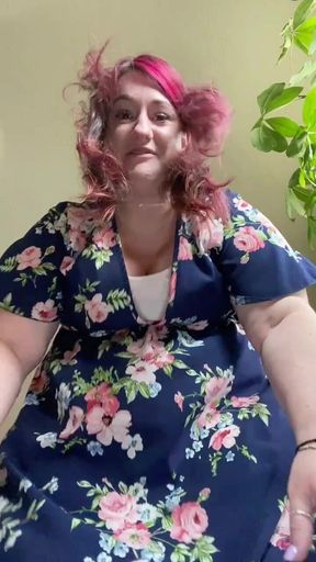 Giantess Discovers a Tiny and Has Fun Turning It Into Foot Slave and Squishy Toy