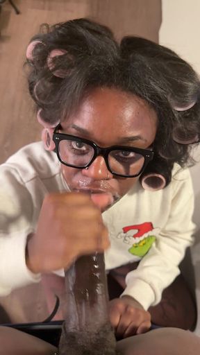 Ebony Step Sis Pulls Out BBC While Clan Is Watching a Movie