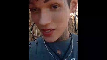 Travesti Brasileira, Sabrina Prezotte pornstar se exibindo e jorrando leite em publico...
