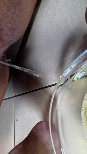 Teaching a Fan Some Female Anatomy, Piss and Spit Play