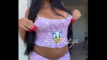 A vizinha peladinha te espera no melhor fan club!
