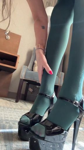 HWR video Green Lingerie Dress