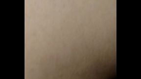 Dandole por culito a Liseth a pelo parte 1