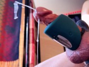 INSANE HANDS-FREE CUMSHOT! Hot twink LEAKING precum and moaning LOUD.