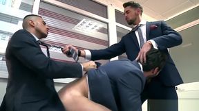Muscle threesome with facial in office