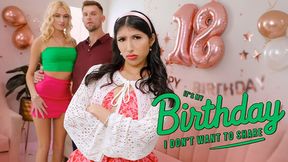 Happy birthday to 18-year-old Penelope, who's cum-hungry for her best dude Skyler's cock&#x1F32D;