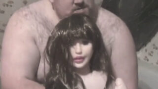 Amateur Duitse beren laten hun dikke kont thuis rauw neuken.