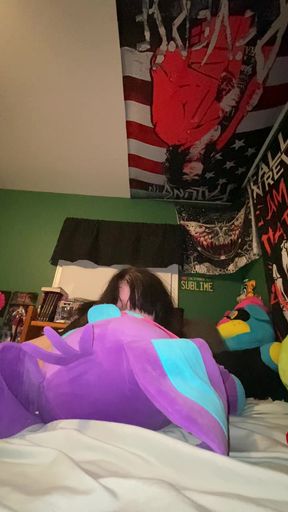chubby goth face fucks her plushie then sniffs it!