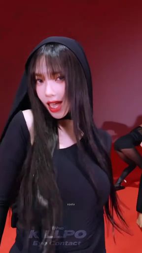 Korean k-pop fans get wild