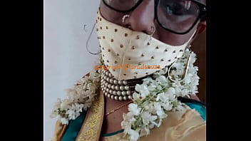 Indian sexy crossdresser Lara D&#039_Souza saree video