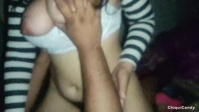 mi jefe siempre quiso follar conmigo, hoy fui a su casa y adivinen lo que paso, yo toda sumisa hice todo lo que el me decia / parte 2