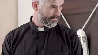 Seminarian takes a good cock pounding with the holy father Hoe 2