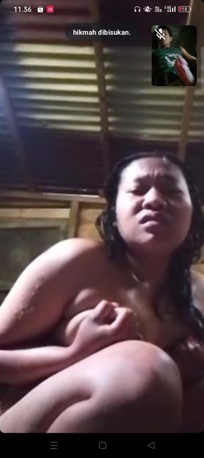 Mandi Telanjang